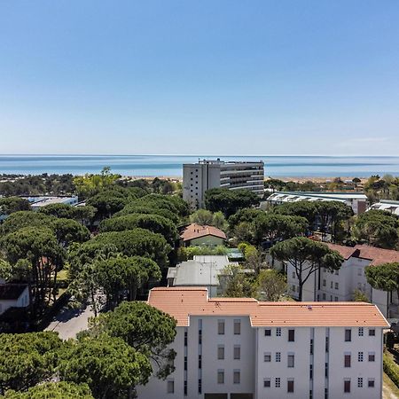 Condominio Trincarino Bibione Exteriör bild