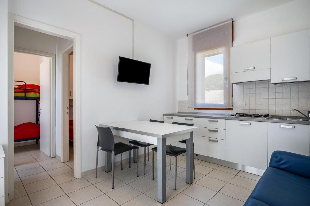 Condominio Trincarino Bibione Exteriör bild