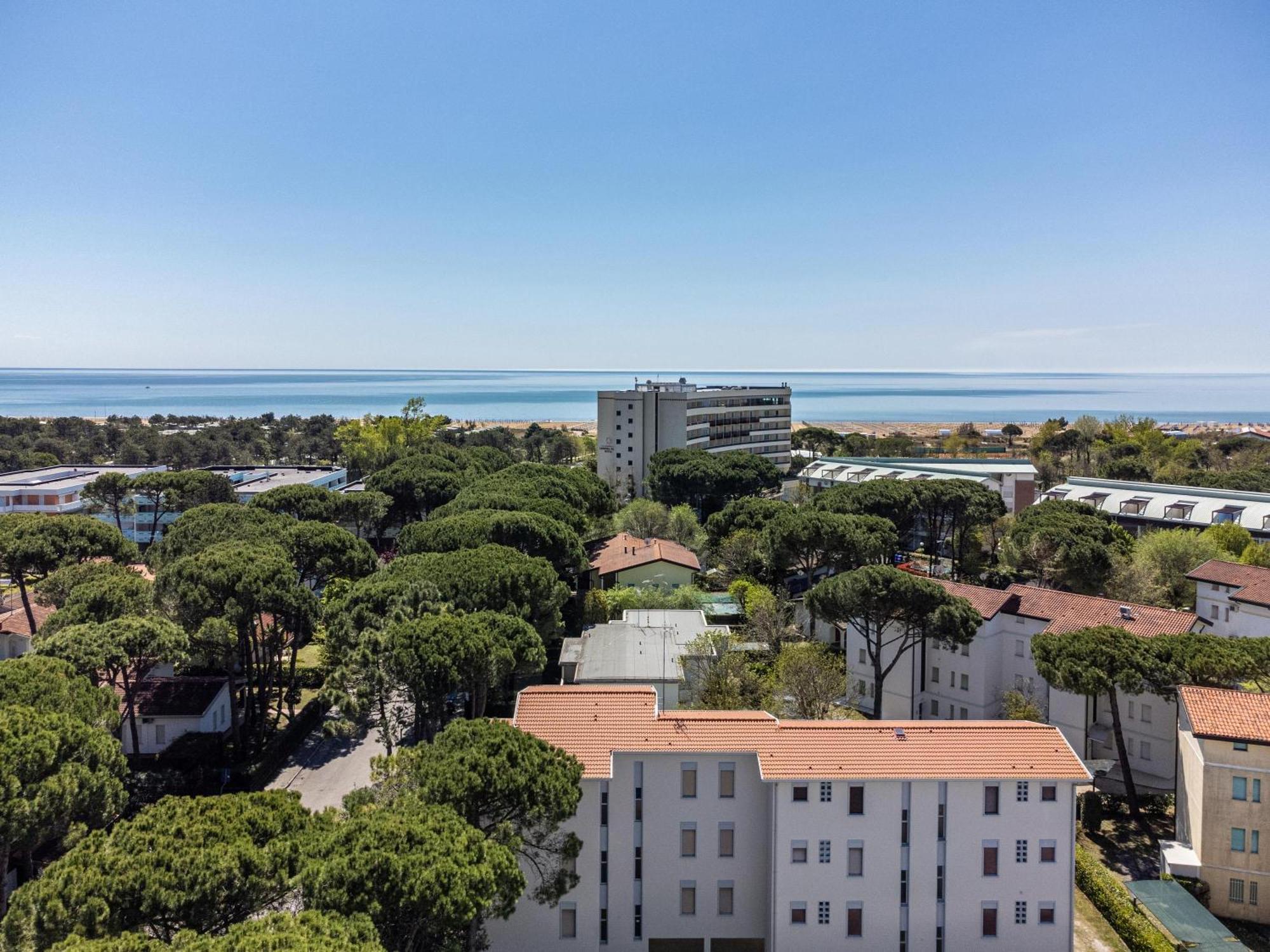 Condominio Trincarino Bibione Exteriör bild