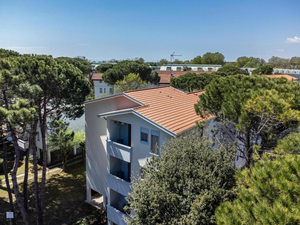 Condominio Trincarino Bibione Exteriör bild