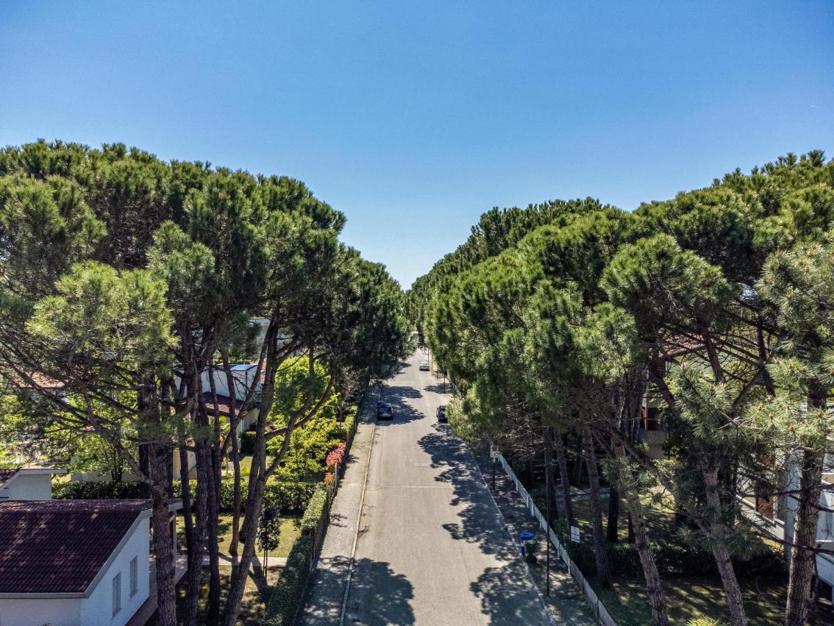 Condominio Trincarino Bibione Exteriör bild